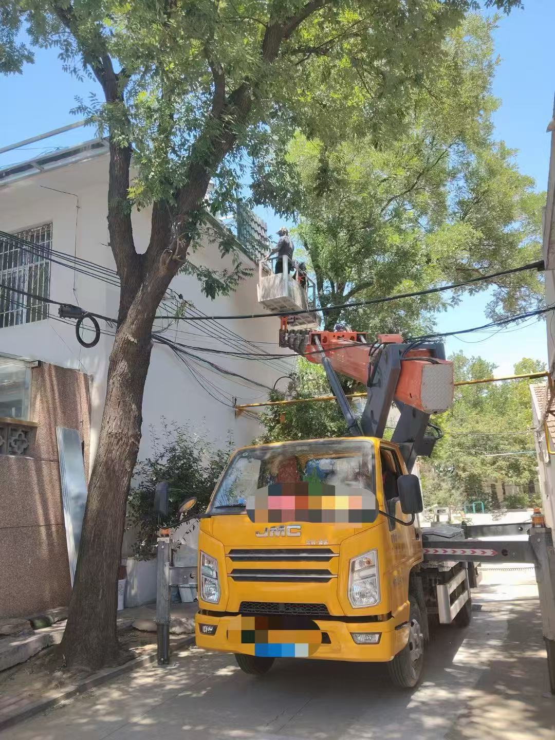 武清区高空作业车能吊装重物吗？最大承载多少公斤？